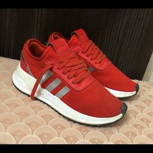 Adidas Sneakers Size 6